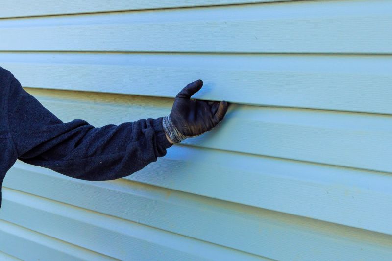 Seasonal Siding Projects